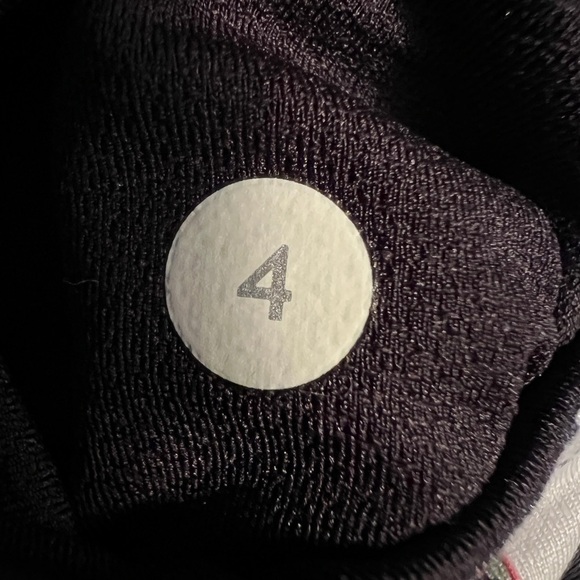 Lululemon Pop Cut Boom Juice Multi  - Mid Rise Stretch Speed Track Short… - Picture 7 of 11